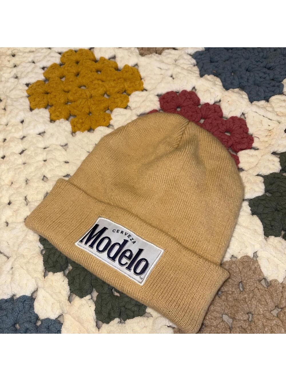 Modelo Cerveza Cuffed Beer Embroidered Beanie Hat Tan Unisex One Size Stretch - Picture 2 of 5